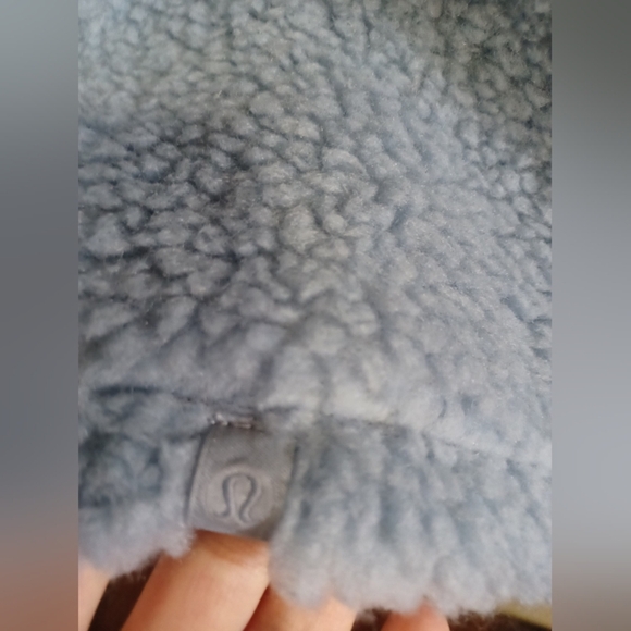 Lululemon Wool Whenever Crew Neck Pullover Blue Wool Sherpa Fleece Sz 10 - Picture 3 of 10